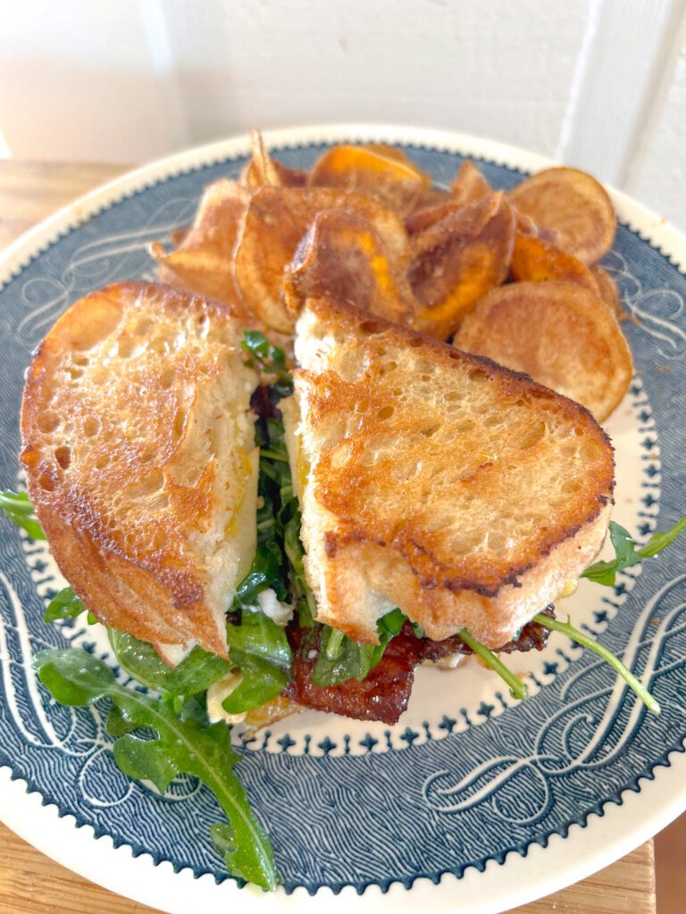 BLT with Arugula